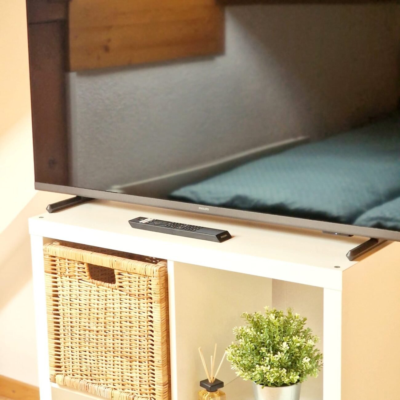 Casa Maria City flat screen TV